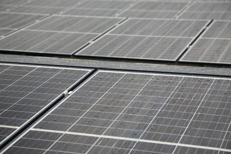 Jakie możemy uzyskać korzyści z wykorzystania energii słonecznej