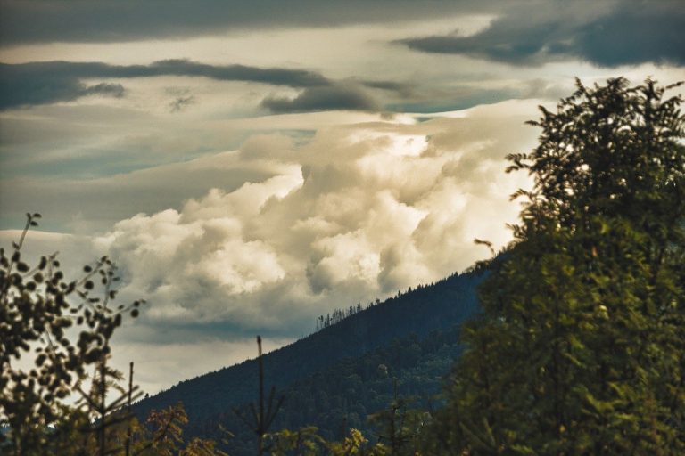 Zakopane – jak znaleźć idealny nocleg w sercu tatr?